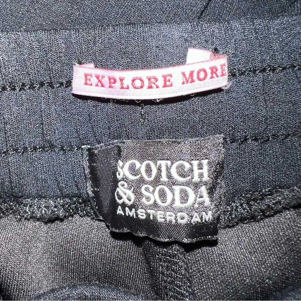 Scotch & Soda Black Jogger Pants Women’s Size Small Tapered Minimalist Comfort